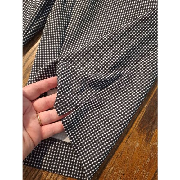 Alfred Dunner Womens 20W Black White Check Pull On Capri Pants Pockets Slit Hem - Picture 2 of 3